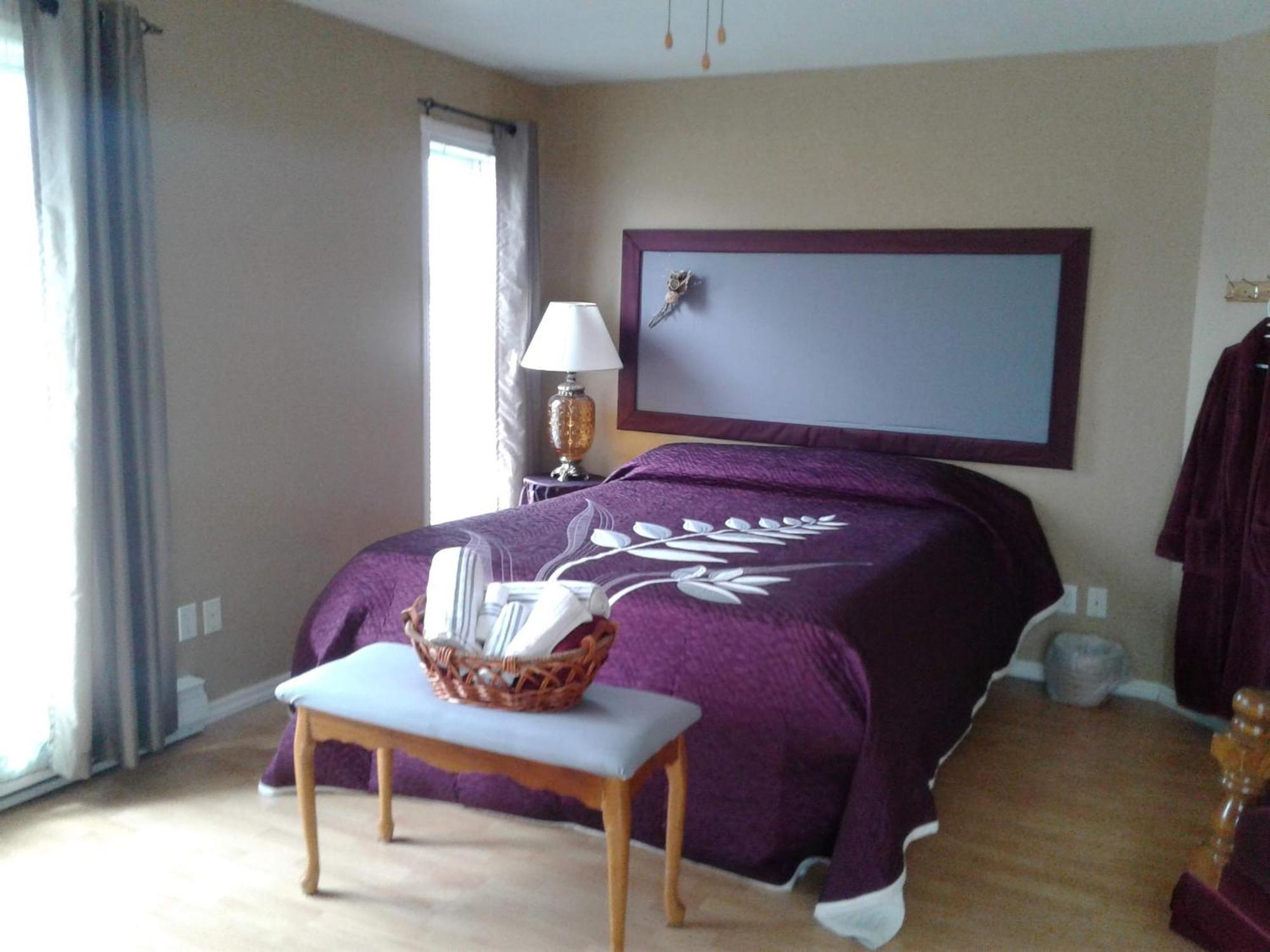 Weedon-Centre Le Reflet De La Riviere B&B المظهر الخارجي الصورة